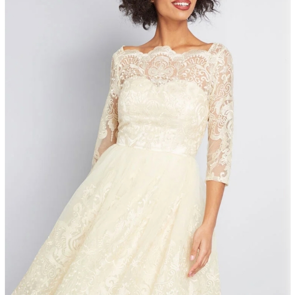 Gilded Grace Lace Dress NWOT